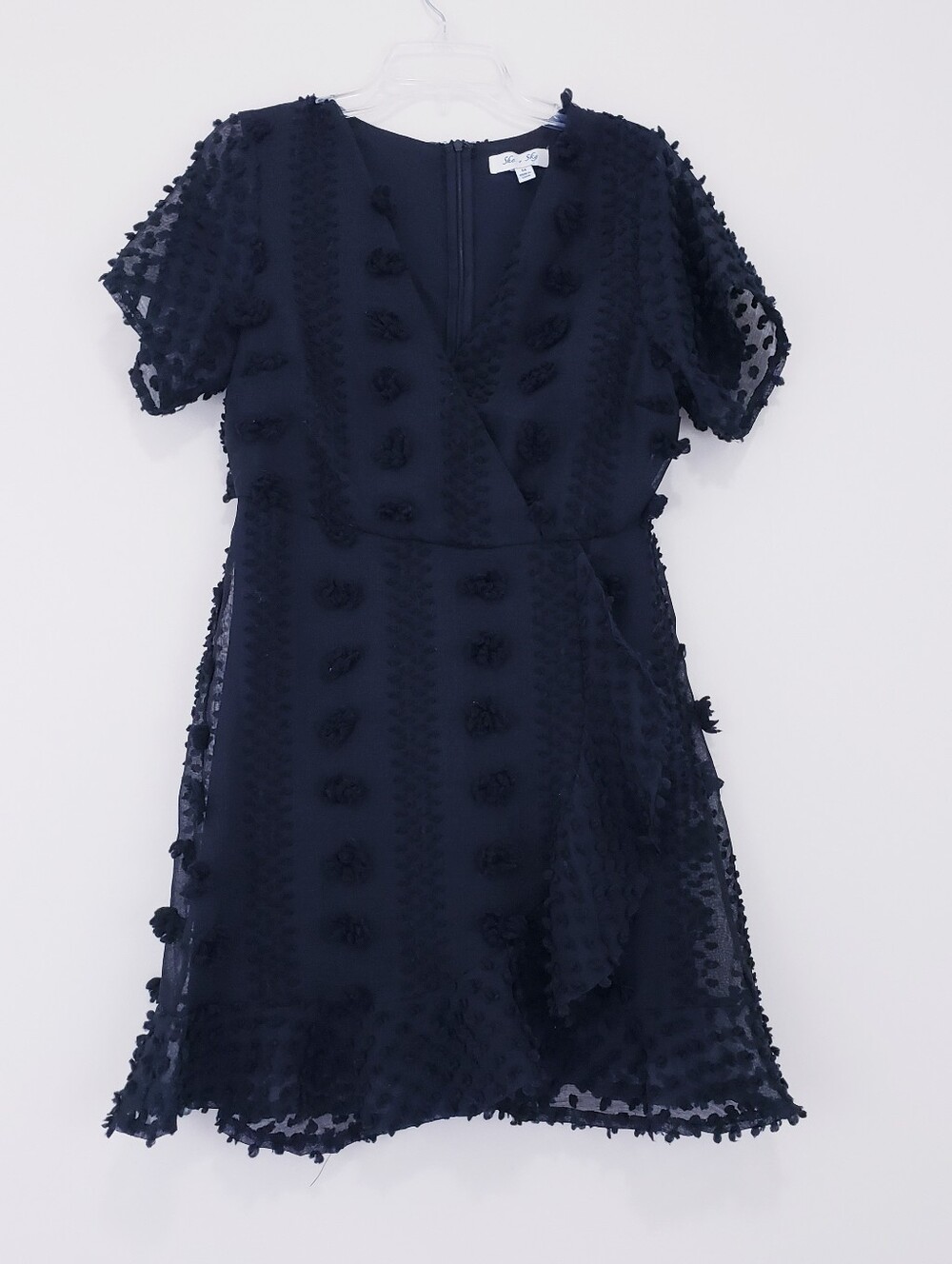 She + Sky Bonita Black Textured Dress V-Neck Mini Bohemian Size Medium
